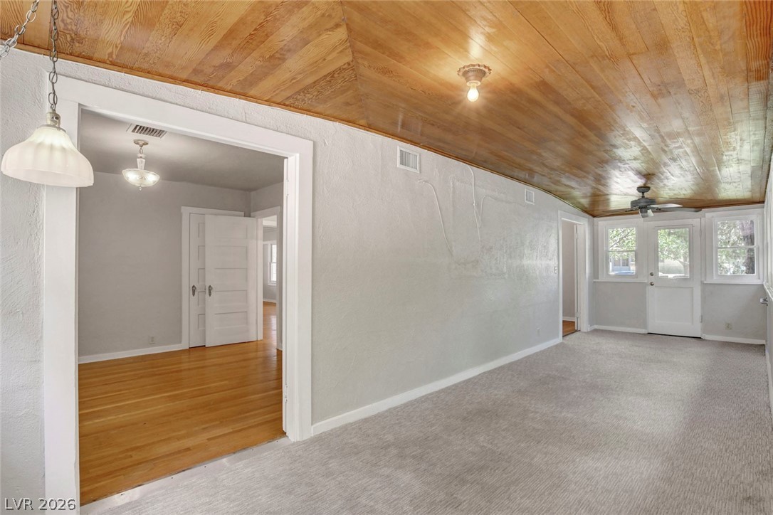 414 Ash Street Property Photo 31