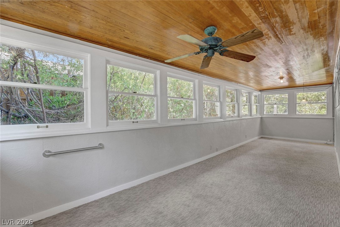 414 Ash Street Property Photo 32