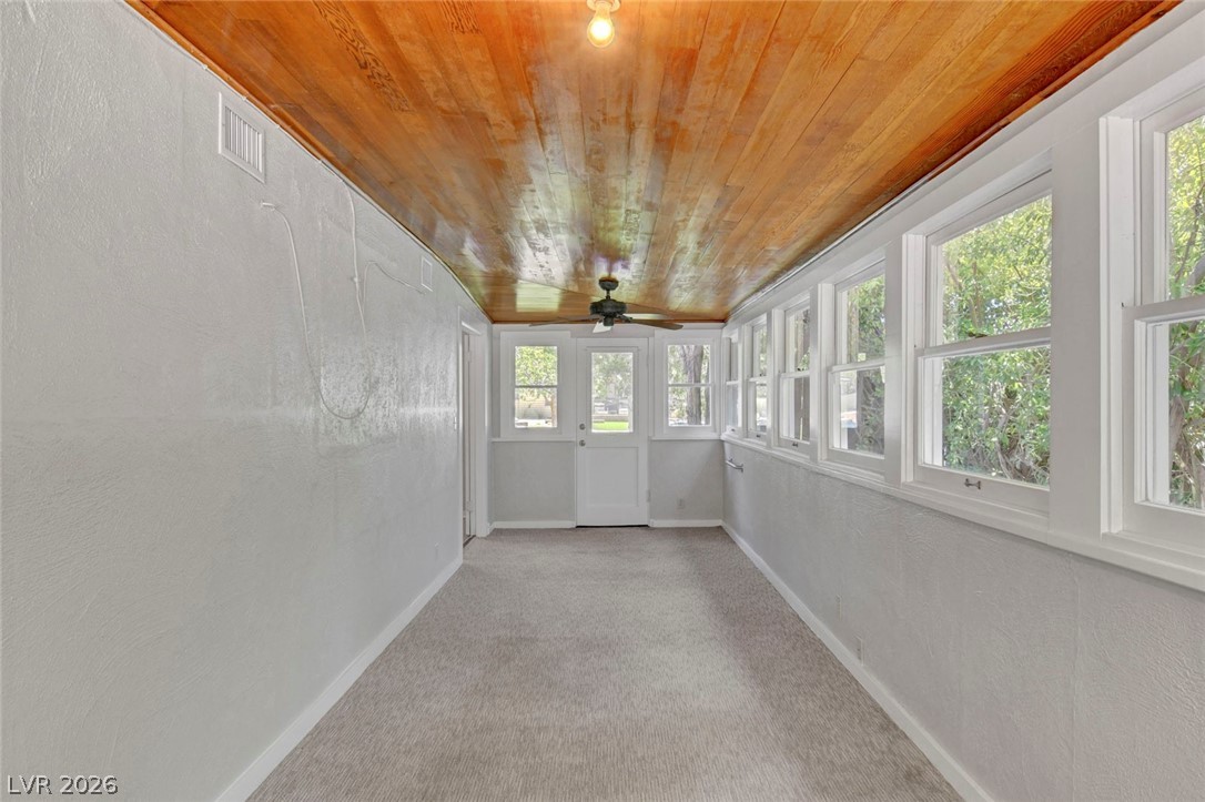 414 Ash Street Property Photo 35