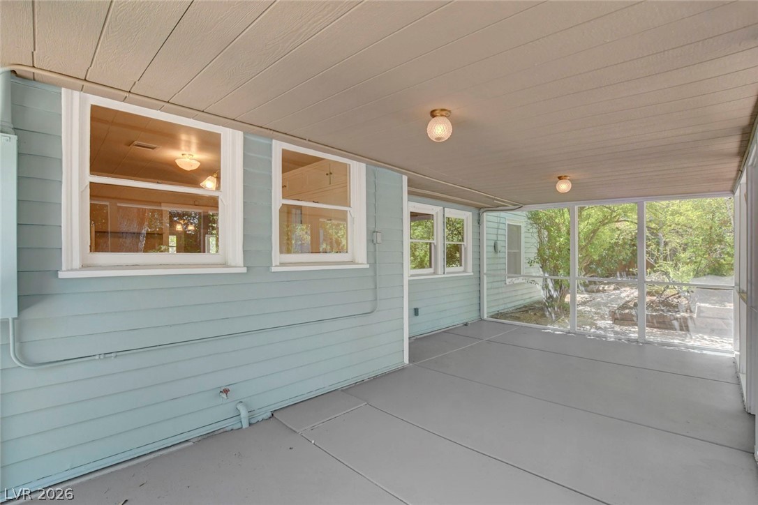 414 Ash Street Property Photo 40