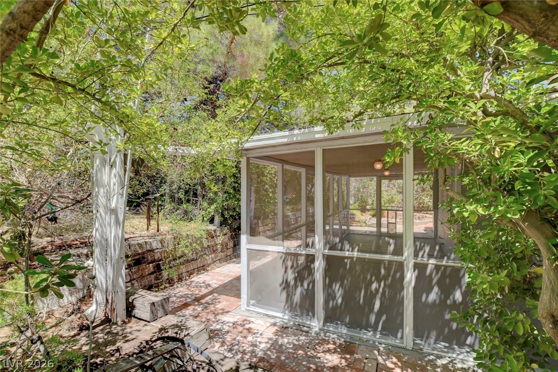 414 Ash Street Property Photo 43