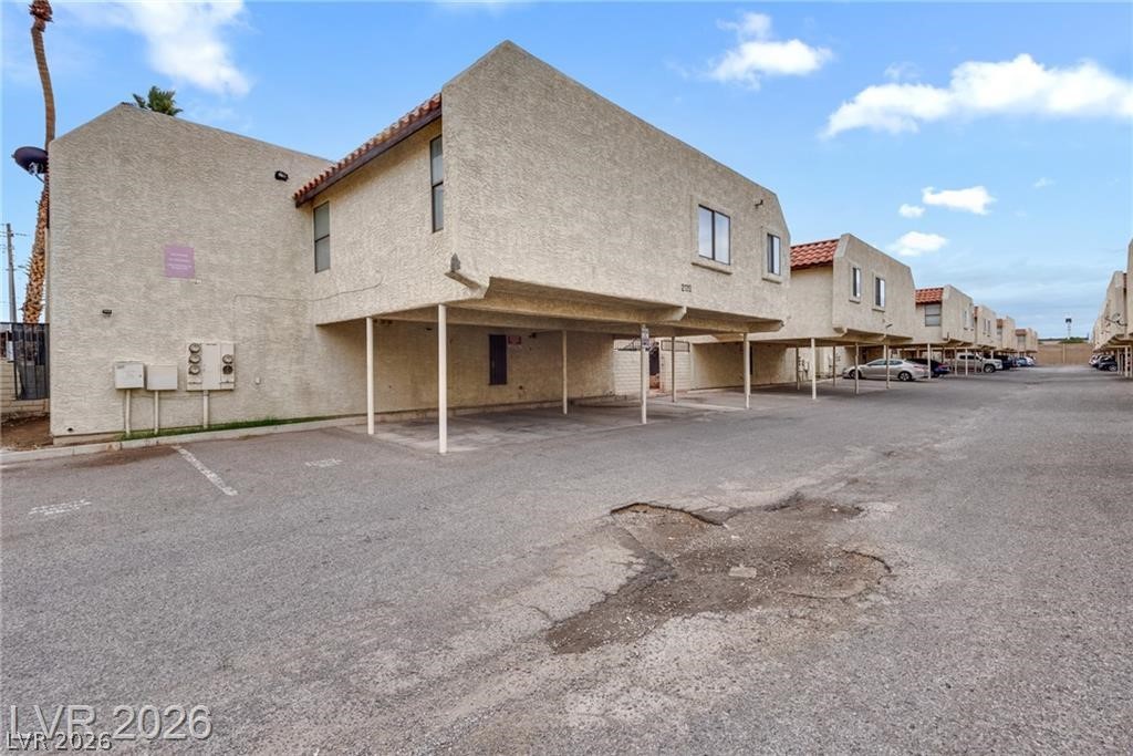2120 Venus Avenue C Property Photo 21