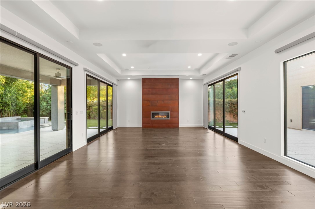 15 Gemstar Lane Property Photo 6