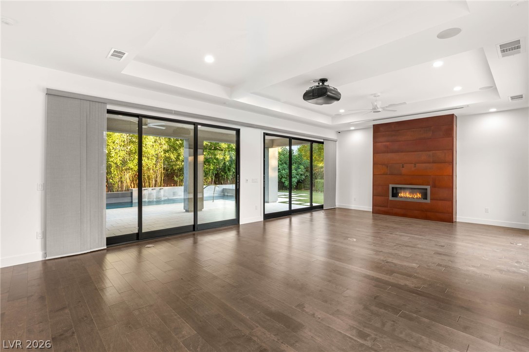 15 Gemstar Lane Property Photo 7