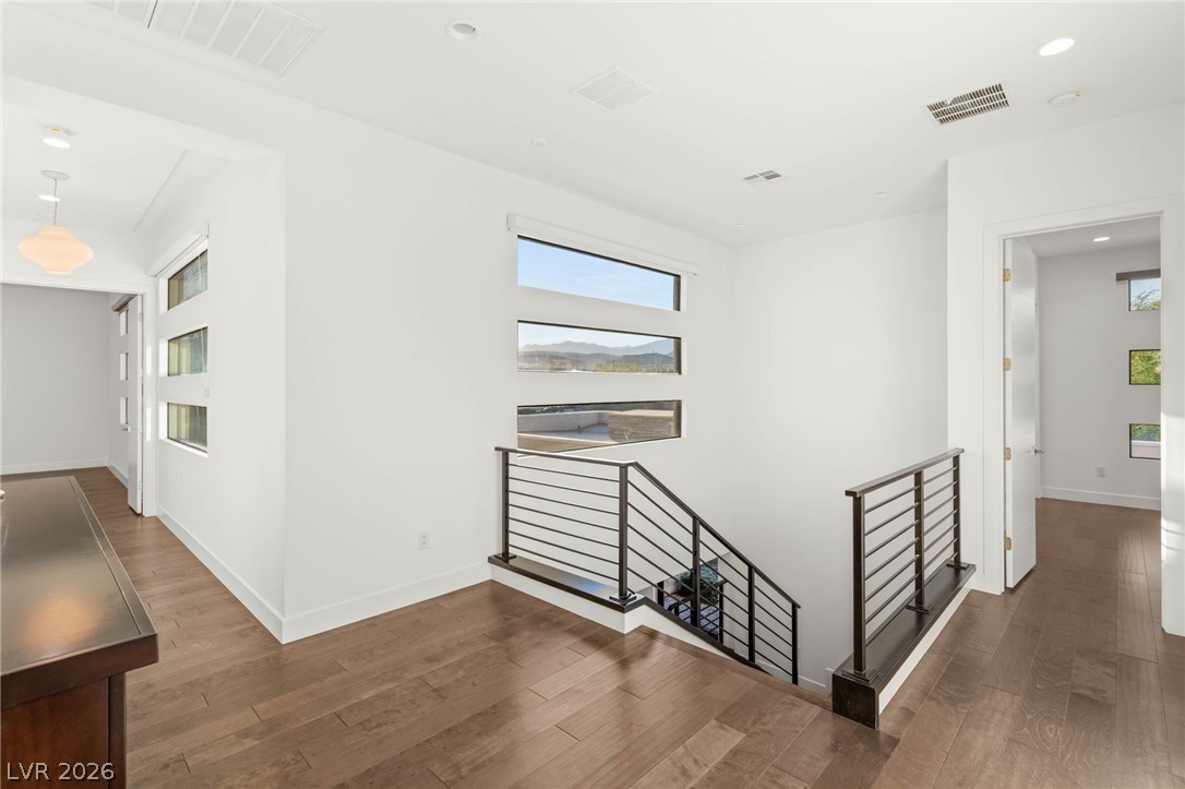 15 Gemstar Lane Property Photo 21