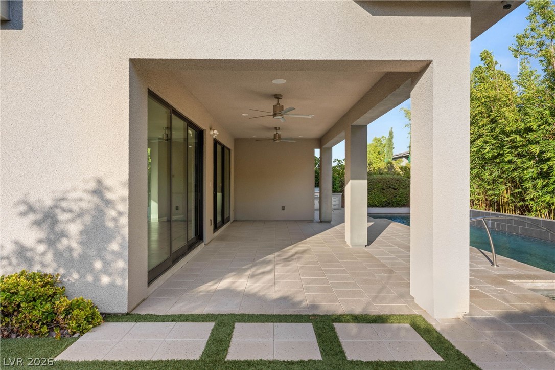 15 Gemstar Lane Property Photo 46