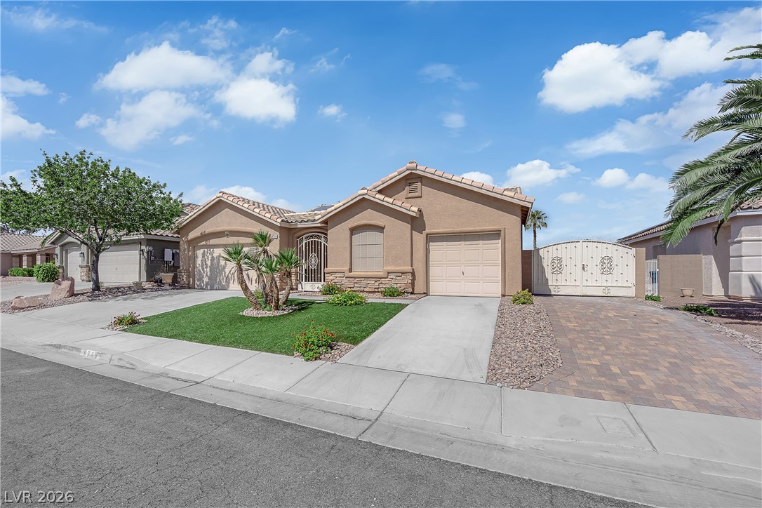8739 Coldwater Canyon Court Property Photo 5