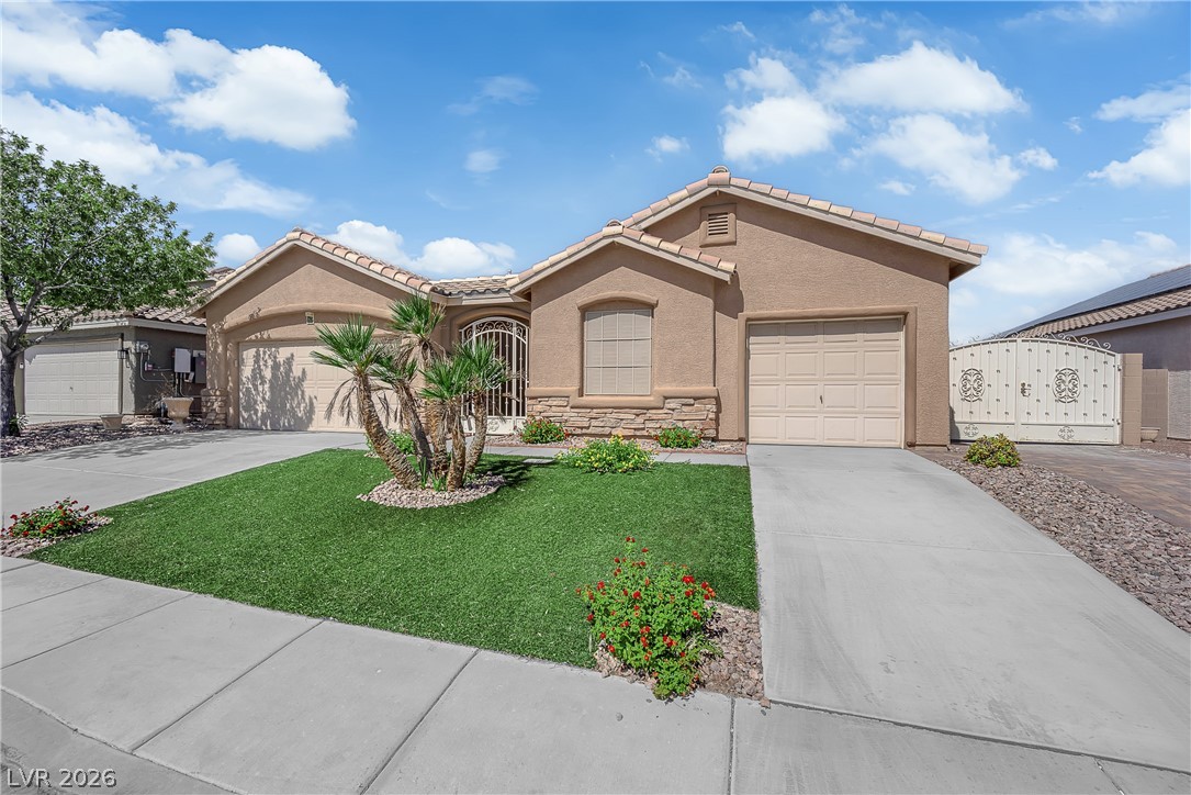 8739 Coldwater Canyon Court Property Photo 6