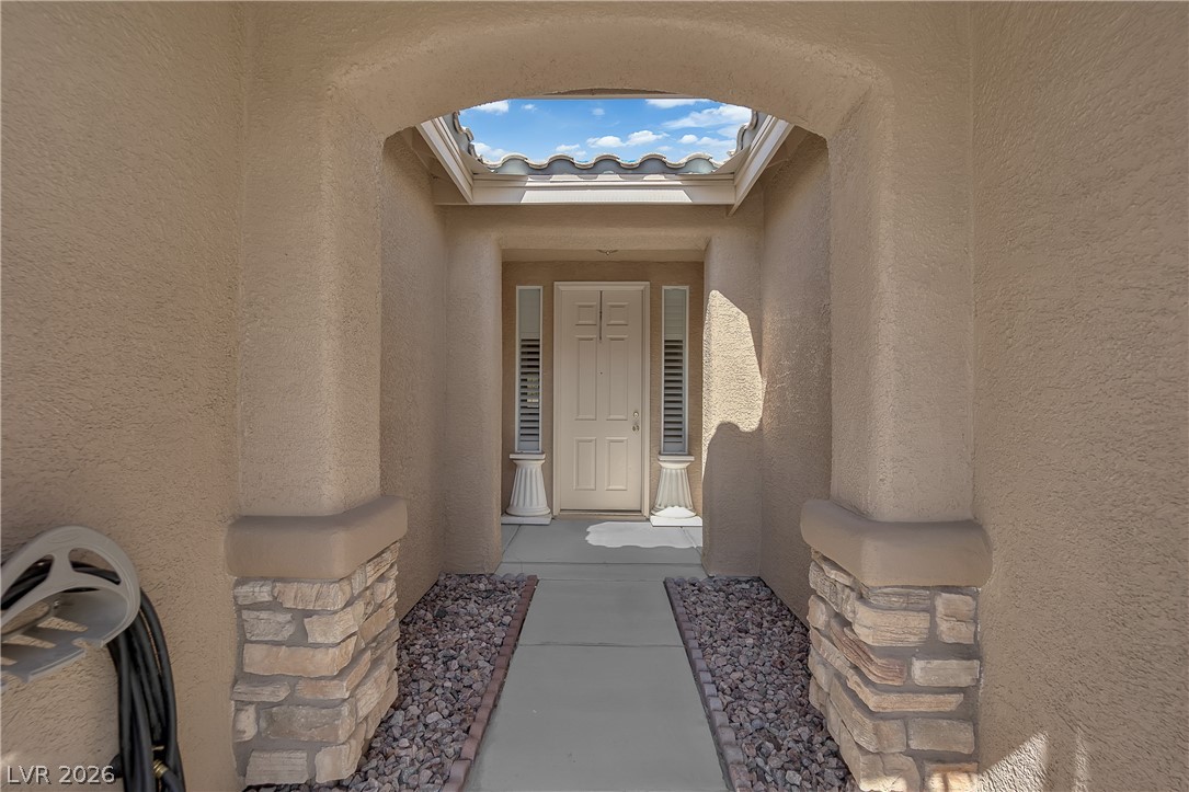 8739 Coldwater Canyon Court Property Photo 7