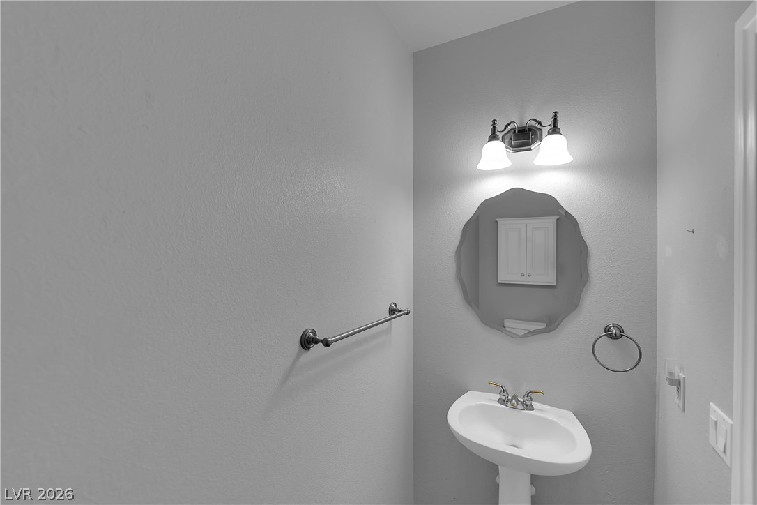 8739 Coldwater Canyon Court Property Photo 18