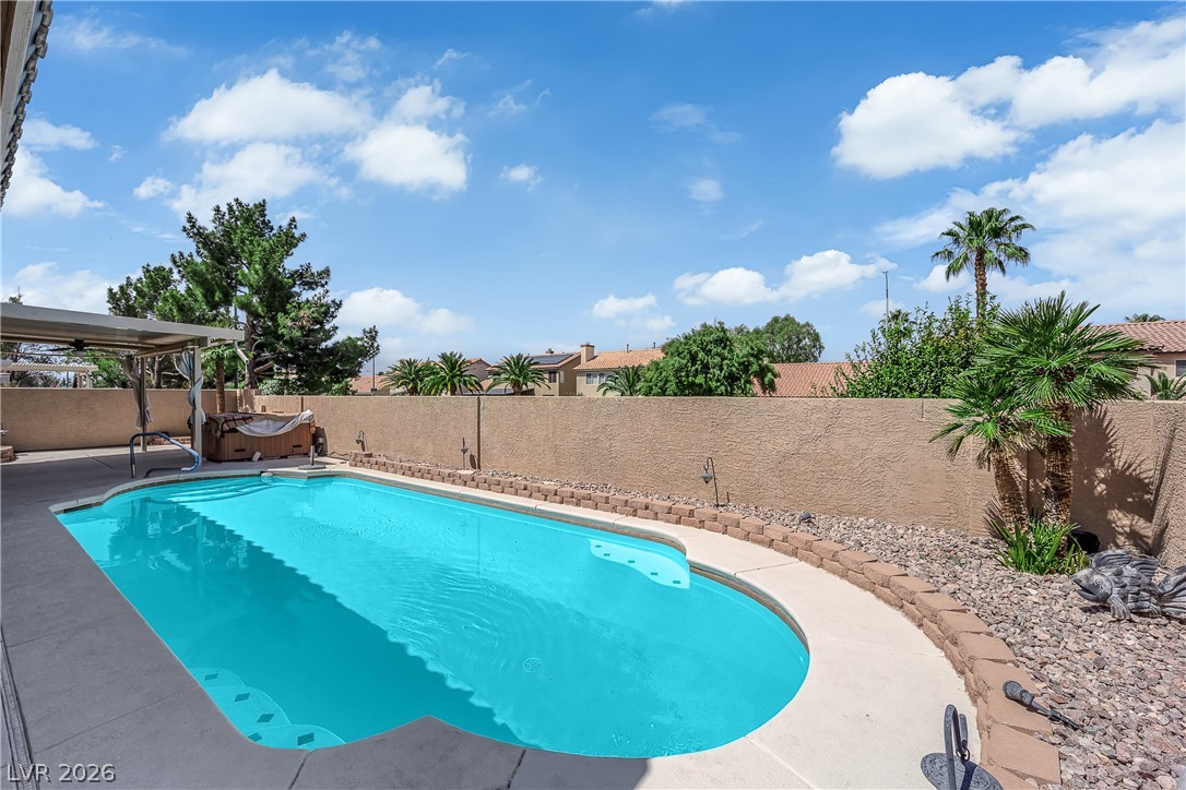 8739 Coldwater Canyon Court Property Photo 31