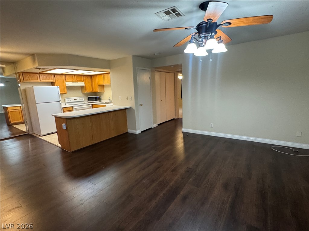 8410 Eldora Avenue 2020 Property Photo 10