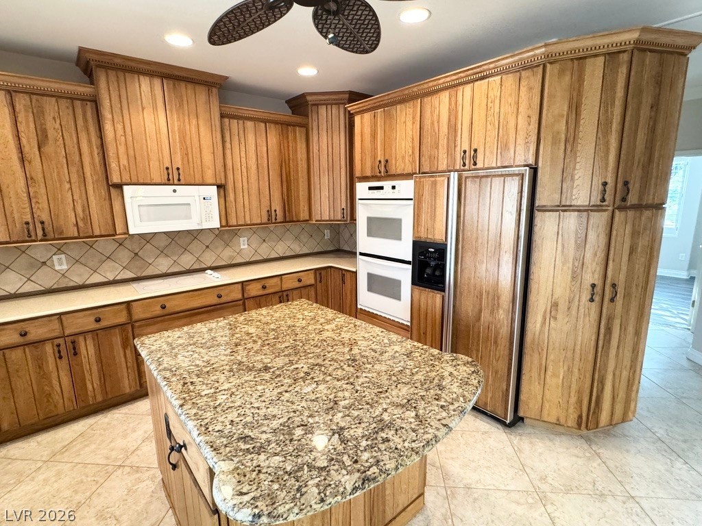 3005 Walnut Park Court Property Photo 16
