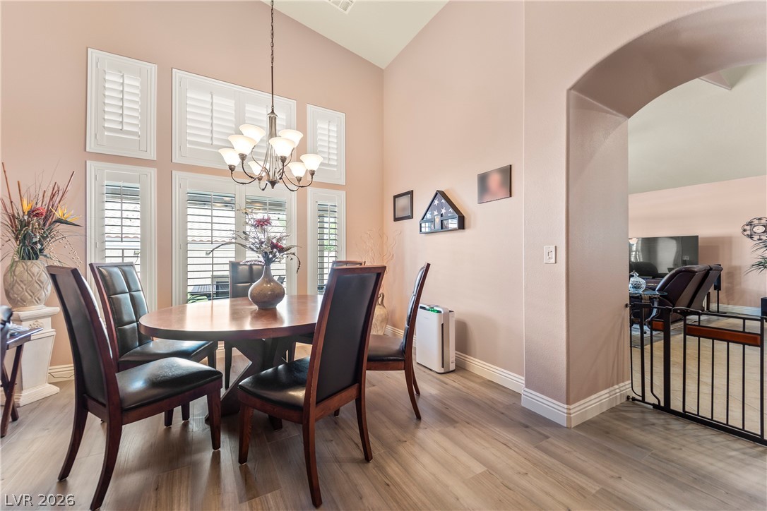 9662 Exquisite Plains Street Property Photo 8