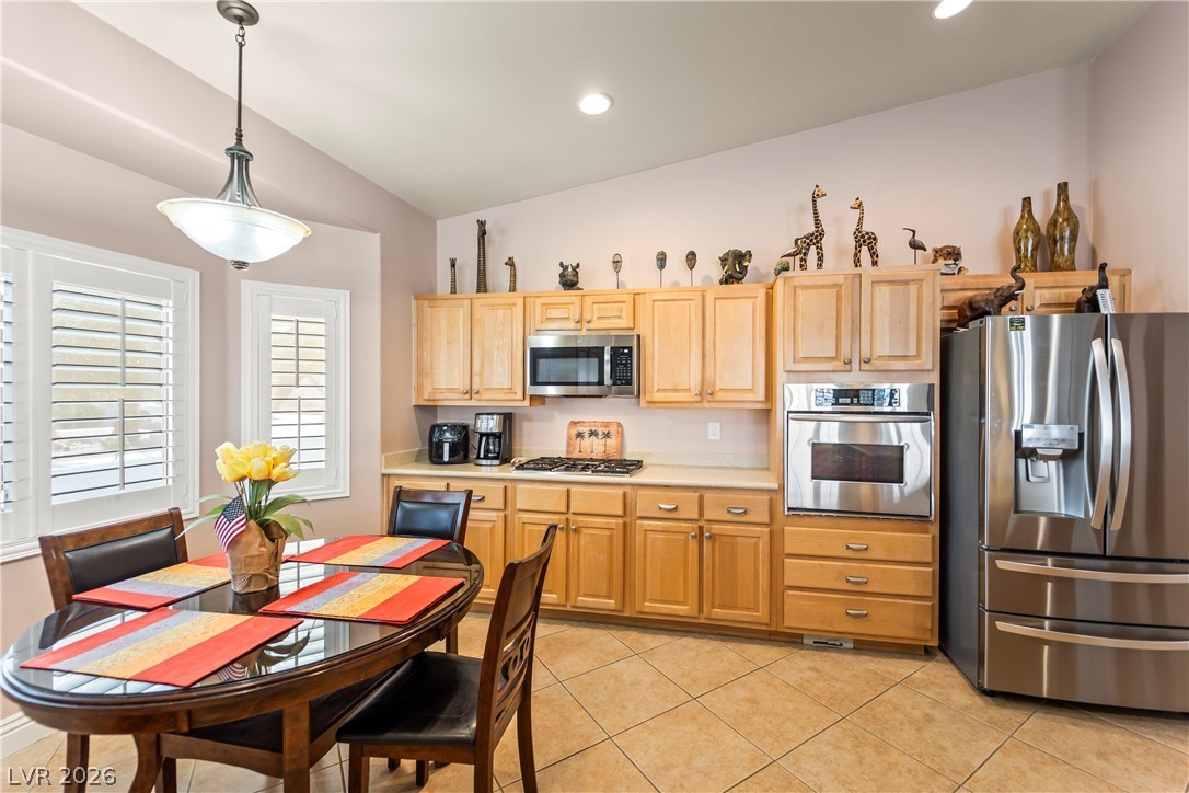 9662 Exquisite Plains Street Property Photo 10