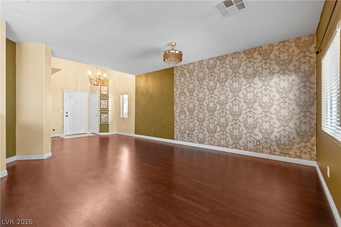 8934 Deep Ridge Court Property Photo 7