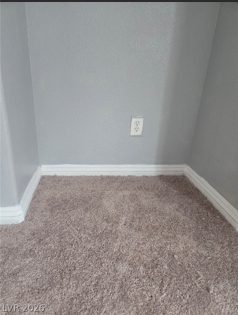 8934 Deep Ridge Court Property Photo 22