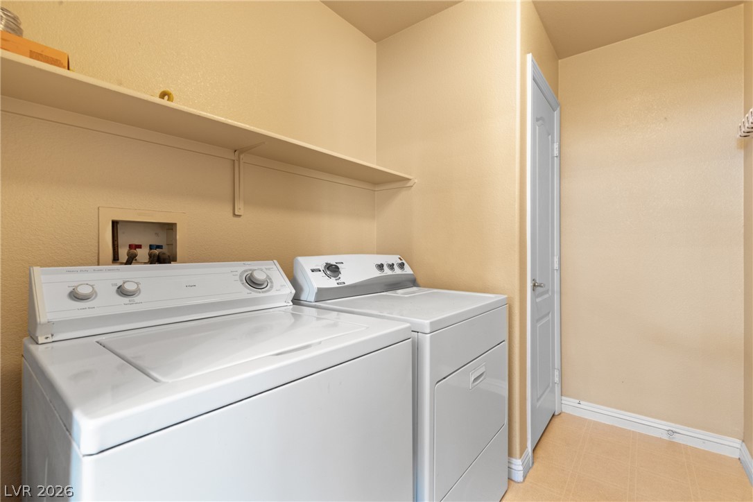 8934 Deep Ridge Court Property Photo 24