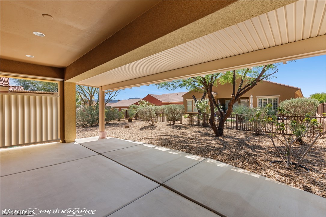 1260 Great Arch Avenue Property Photo 17
