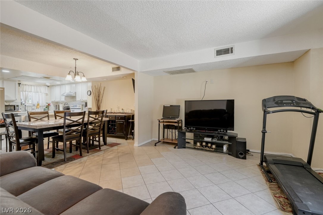 6231 West Washington Avenue Property Photo 4