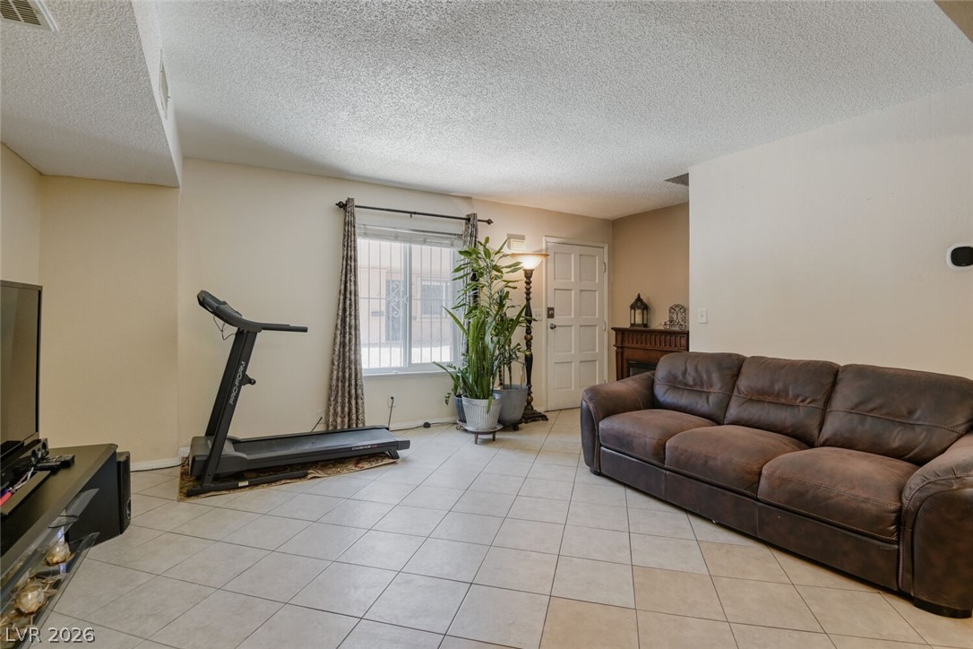 6231 West Washington Avenue Property Photo 5