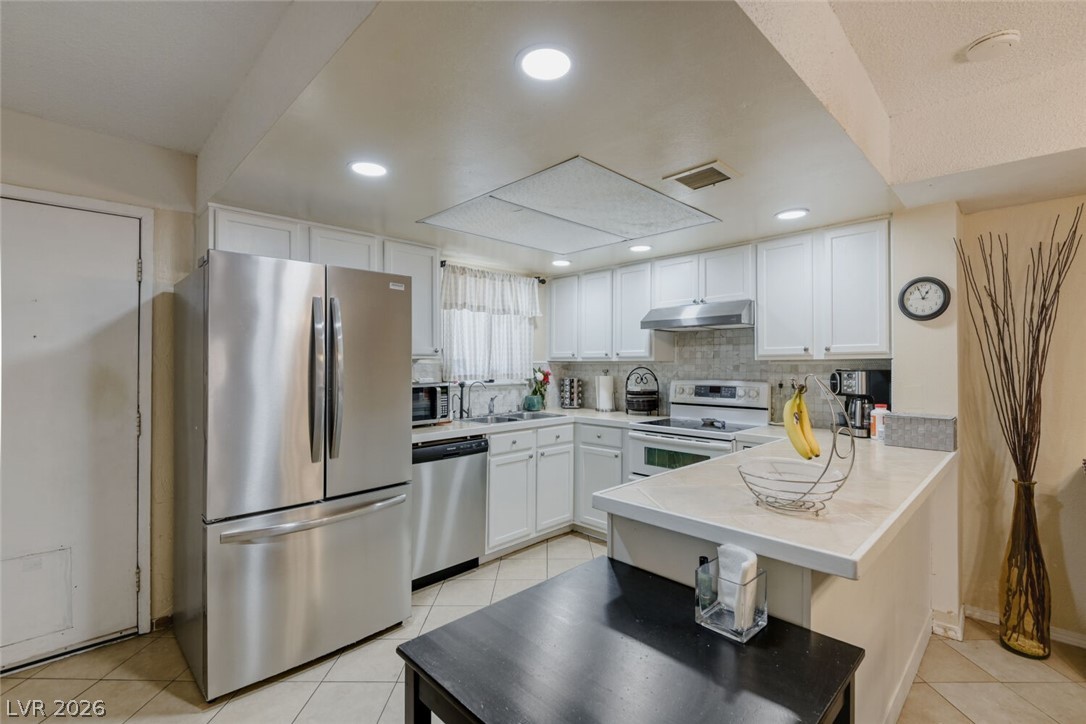 6231 West Washington Avenue Property Photo 10