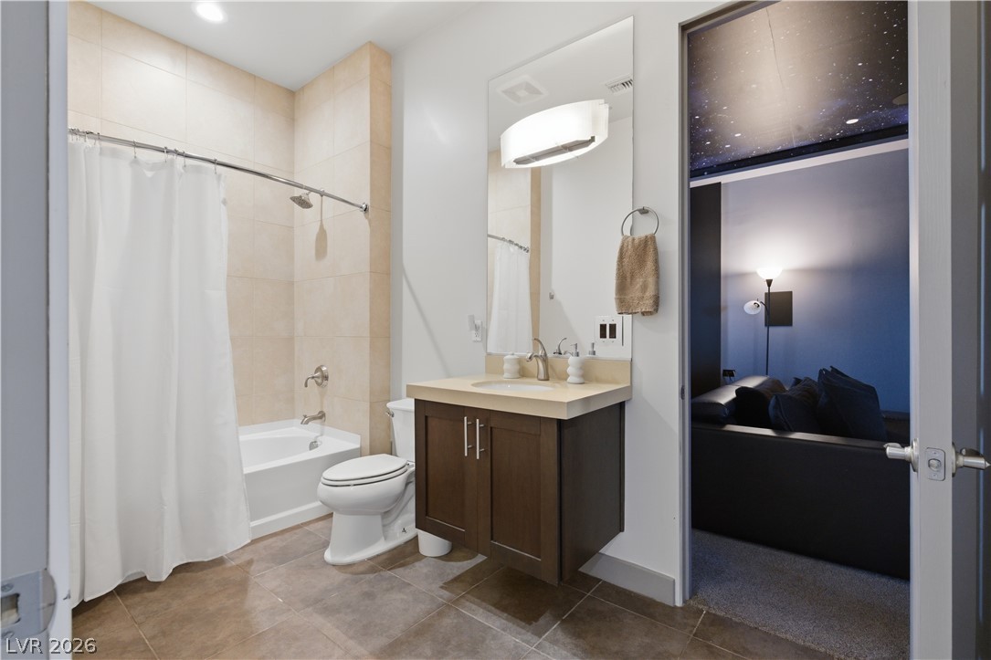2790 La Bella Court Property Photo 37