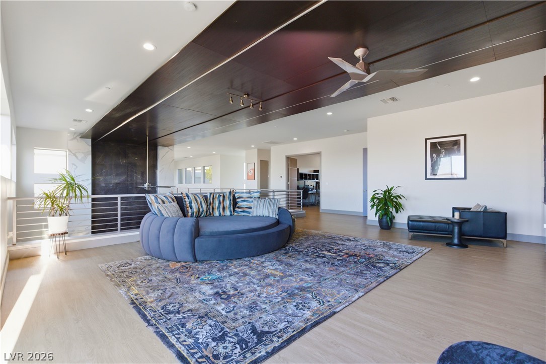 2790 La Bella Court Property Photo 43