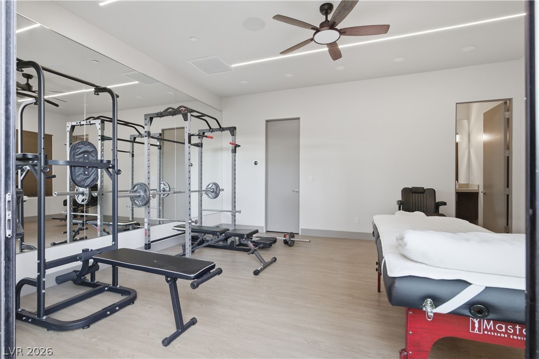 2790 La Bella Court Property Photo 45