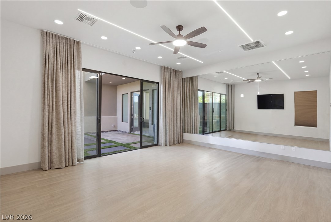 2790 La Bella Court Property Photo 46