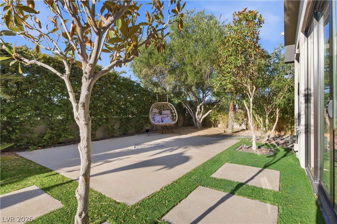 2790 La Bella Court Property Photo 63