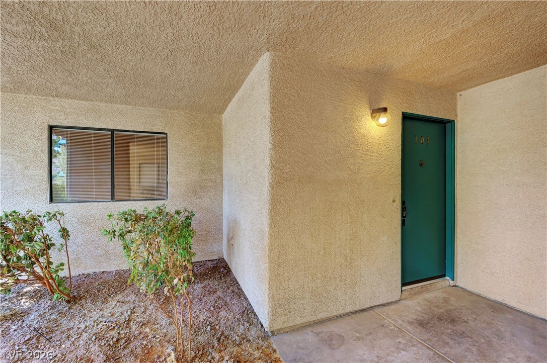 4420 Woodpine Drive 103 Property Photo 6