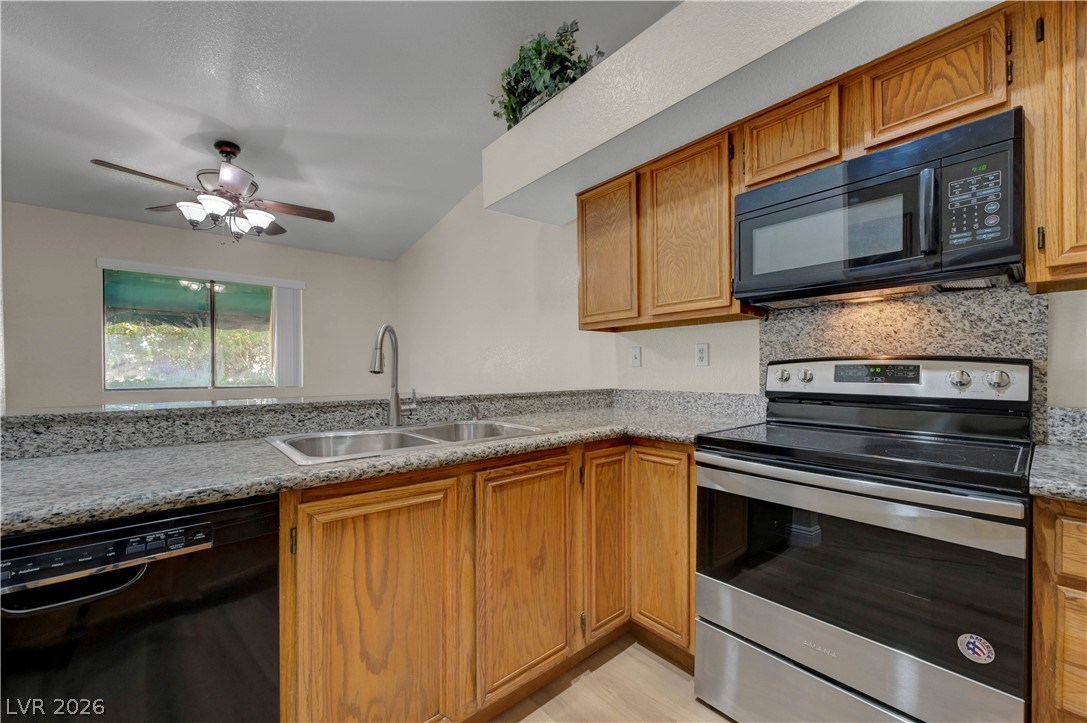 4420 Woodpine Drive 103 Property Photo 19