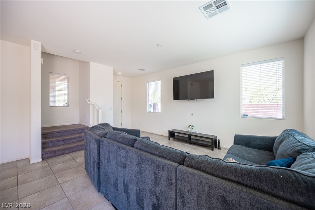 5856 Brown Tree Lane Property Photo 9