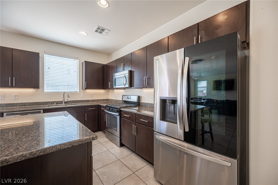 5856 Brown Tree Lane Property Photo 16