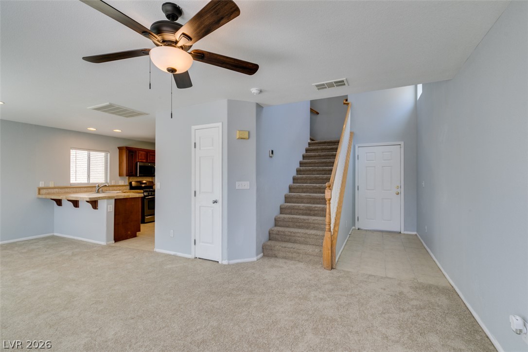 8433 Spencer Canyon Street Property Photo 14