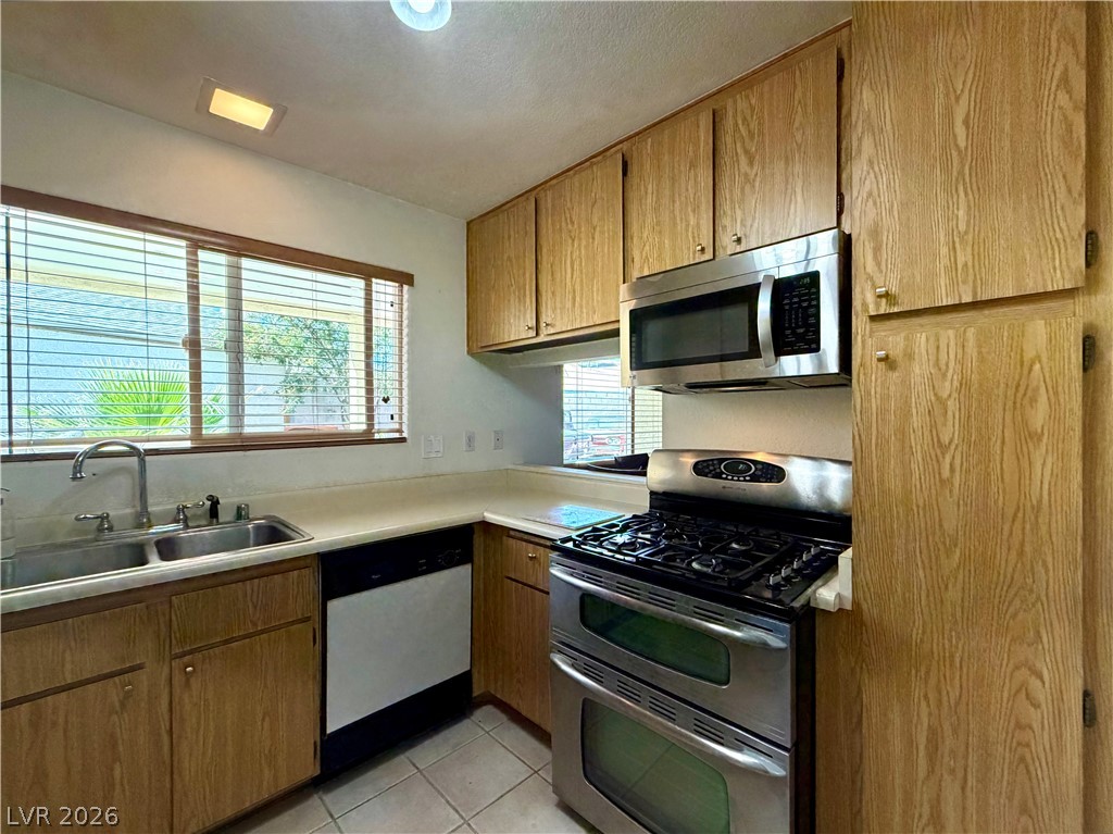 6752 Arroyo Avenue Property Photo 9