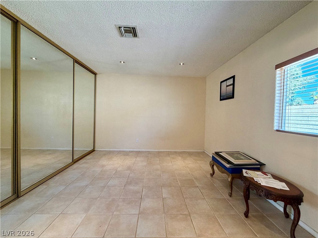 6752 Arroyo Avenue Property Photo 14