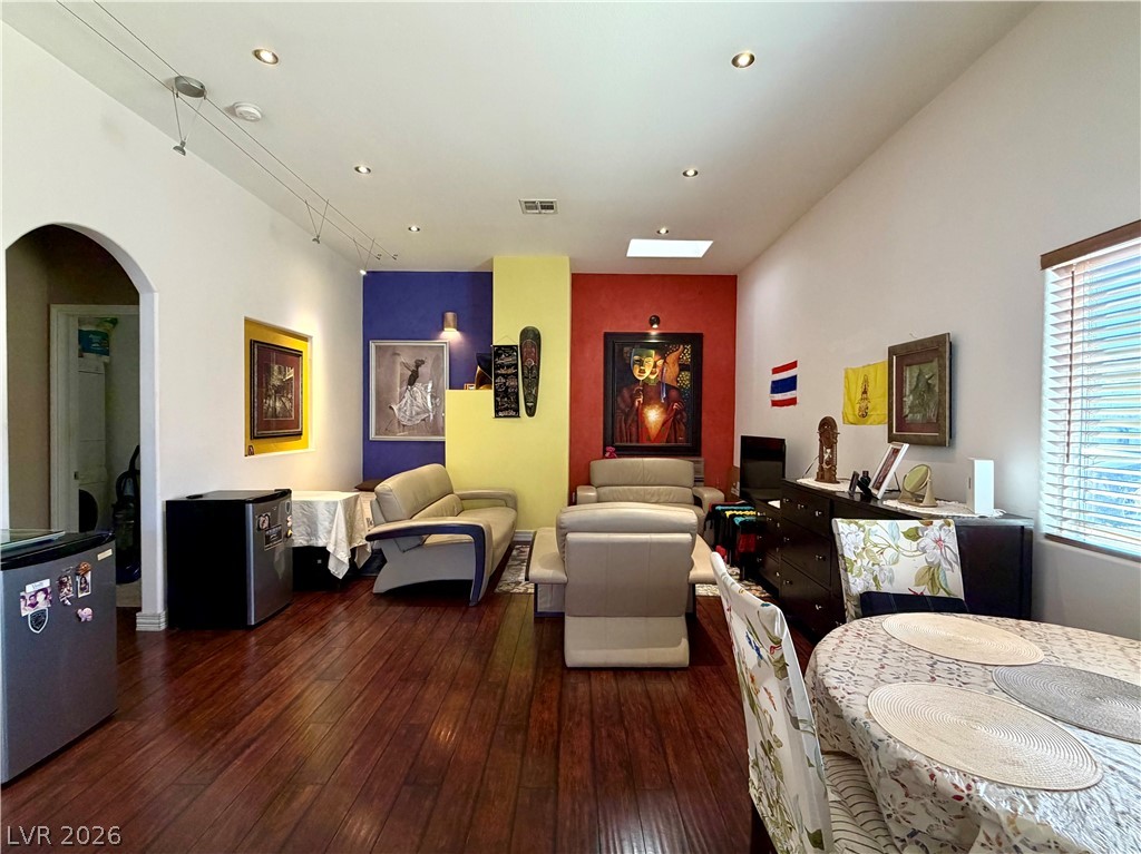 6752 Arroyo Avenue Property Photo 19