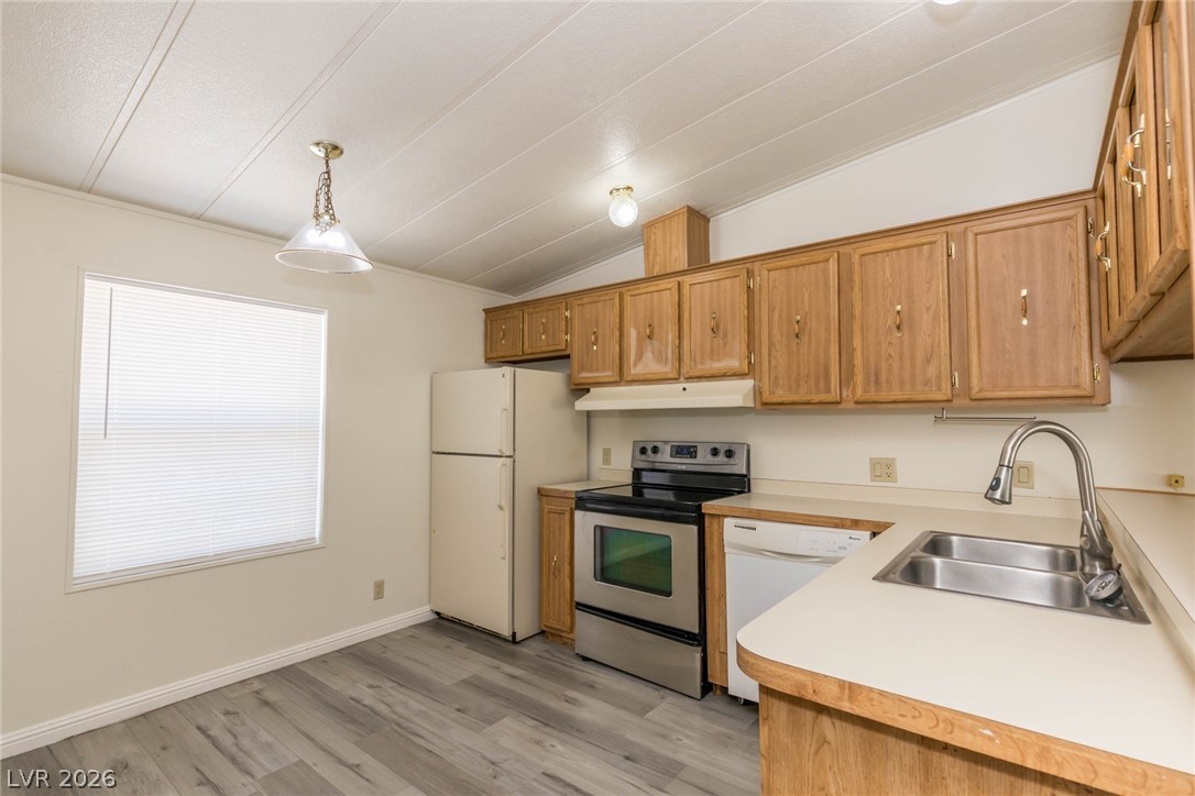 1130 East Mesquite Avenue Property Photo 10
