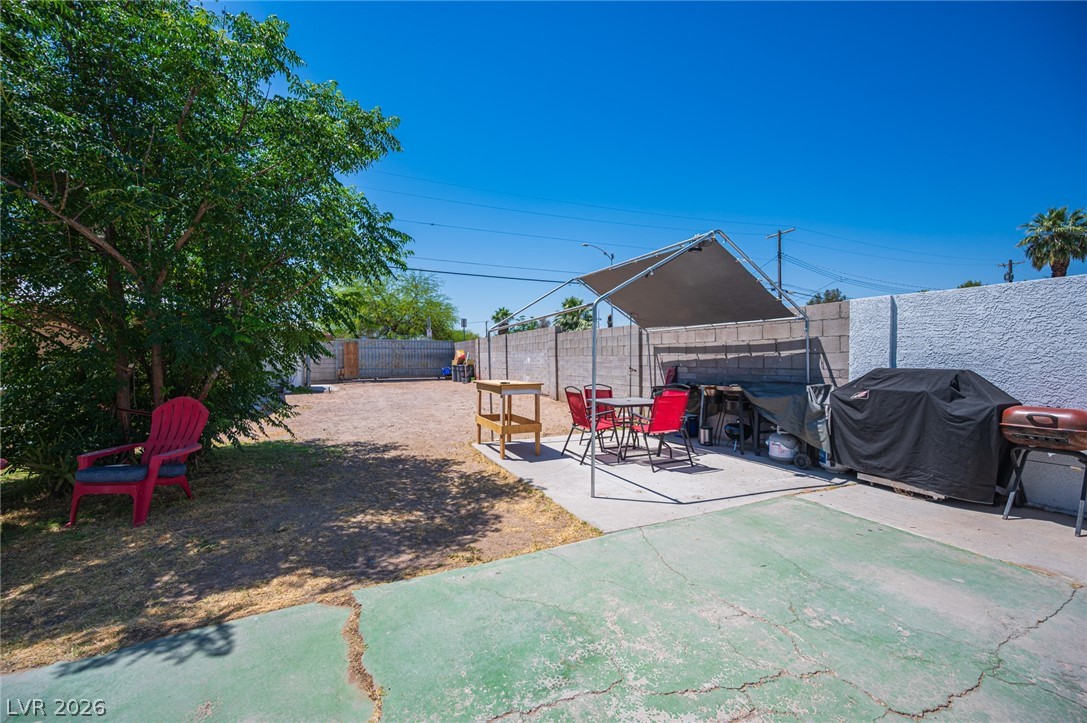 1900 East Mesquite Avenue Property Photo 20
