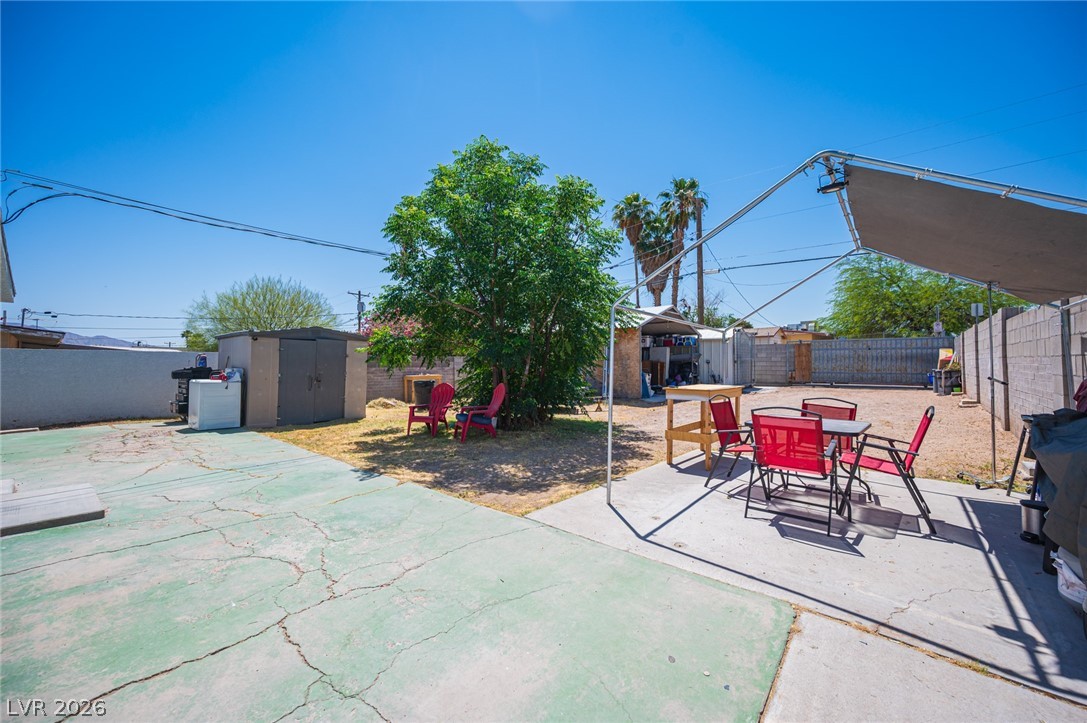 1900 East Mesquite Avenue Property Photo 24