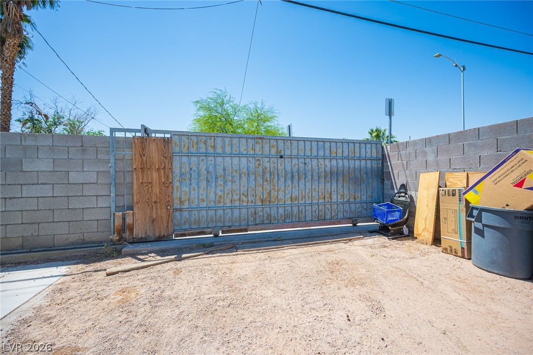 1900 East Mesquite Avenue Property Photo 25