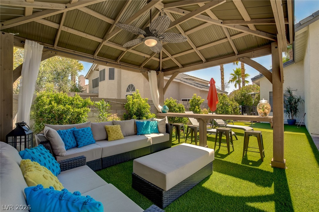 2924 Domino Way Property Photo 45