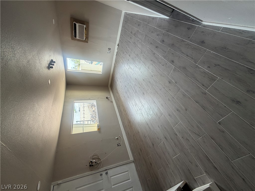 5062 Blanton Drive Property Photo 3