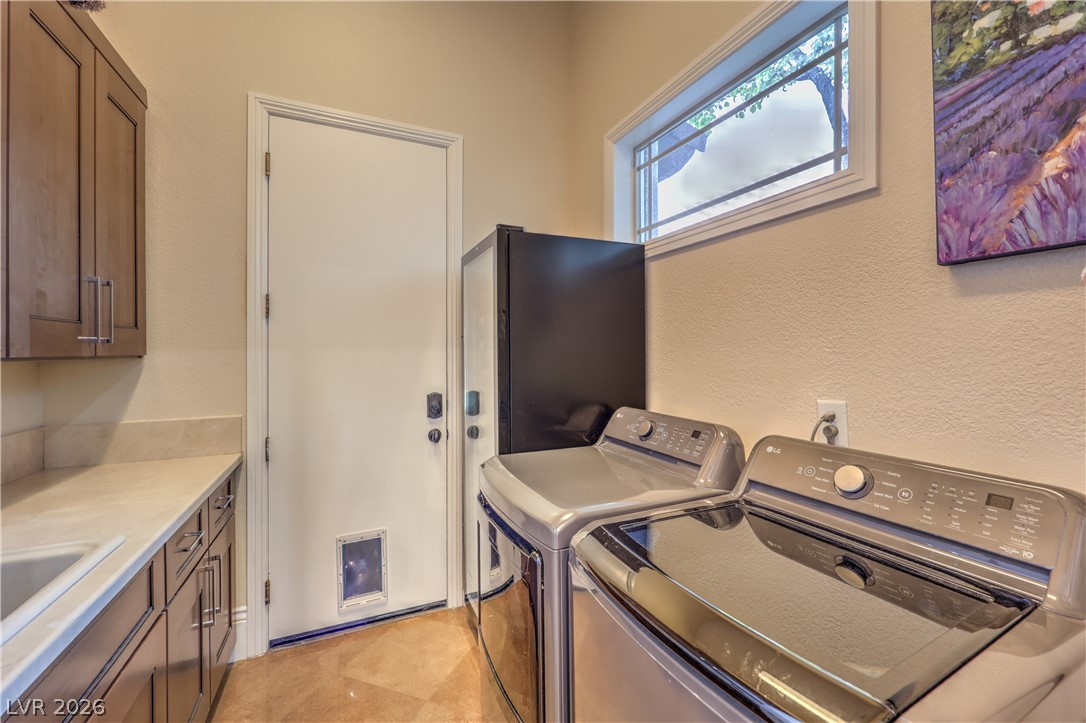 11 Isleworth Drive Property Photo 49