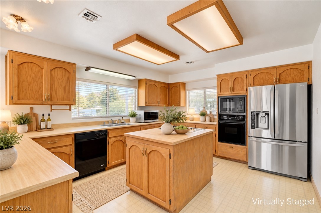 590 East Encinitas Street Property Photo 1