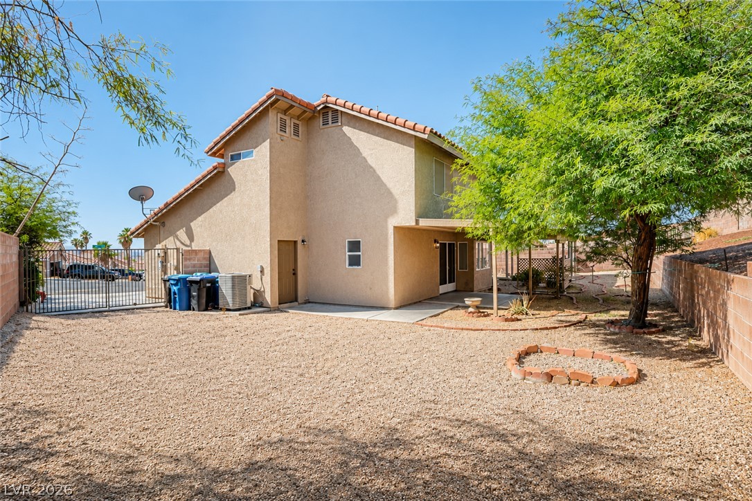 2155 Athol Way Property Photo 10