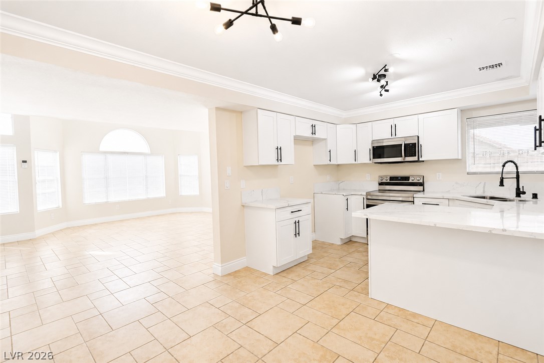 2155 Athol Way Property Photo 14