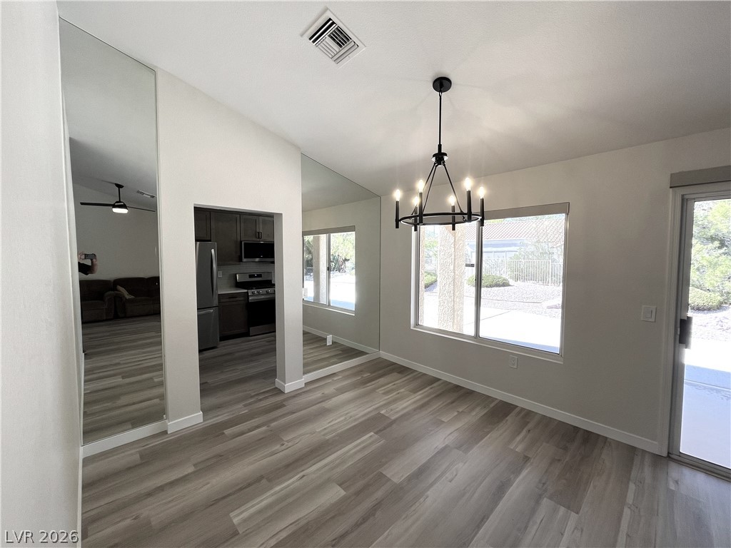 8912 Meadowood Drive Property Photo 14